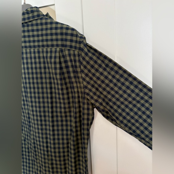 Men's Sonoma Green and Navy Checkered Button-Up Shirt- Medium - Picture 9 of 9
